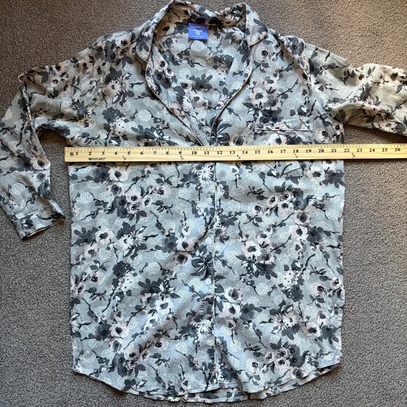 Pine Cone Hill Fine Linens Pajama Top Women's Gray White Flowers Print | Sz XS - Picture 8 of 12